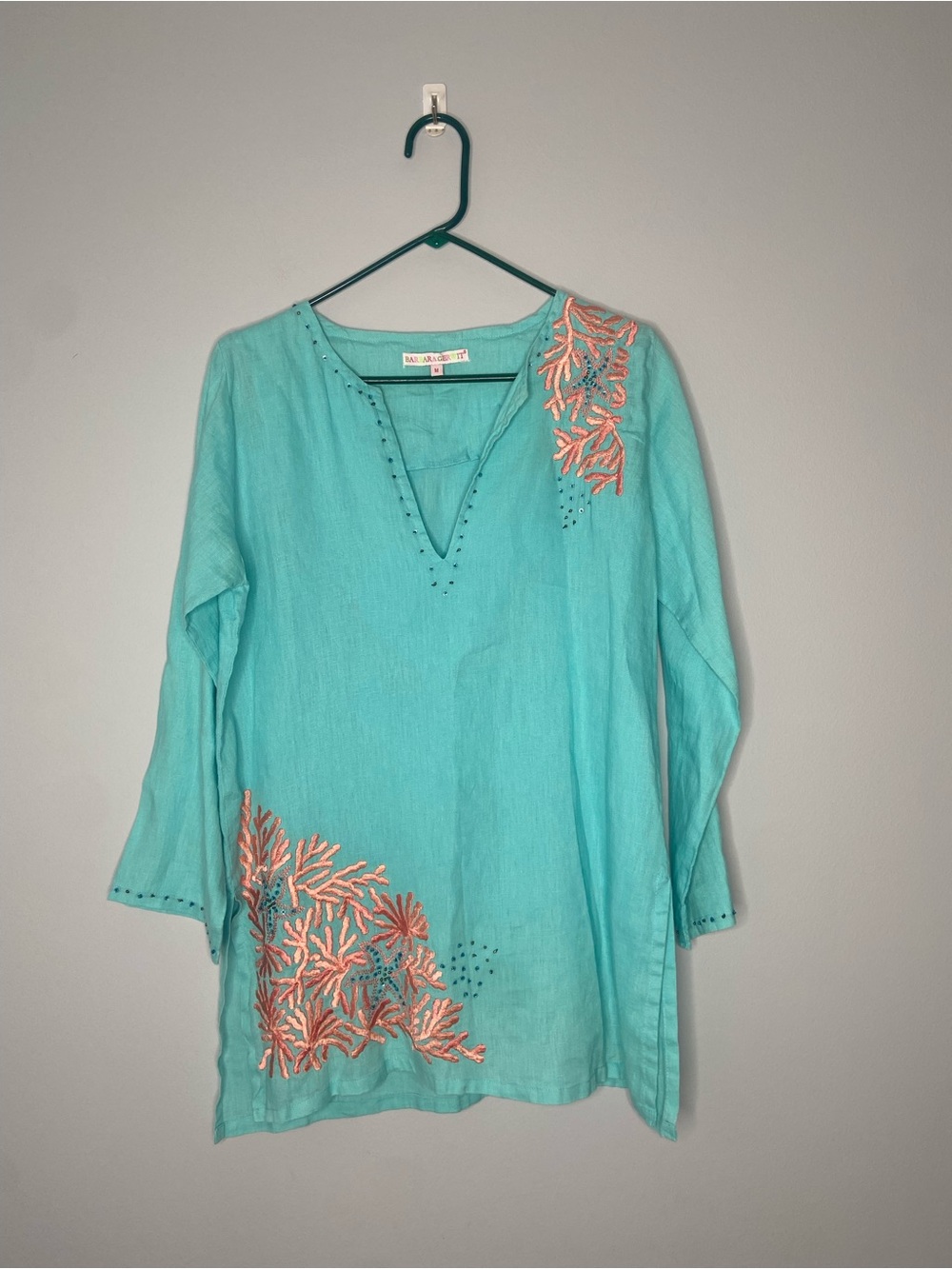 Embroidered Coral Turquoise Blue 100% Linen Top Sz medium Coastal Resort Cruise